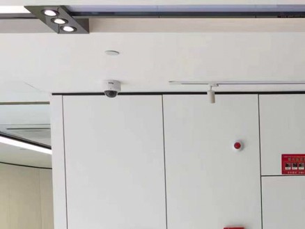 墻板暗門(mén)消防栓